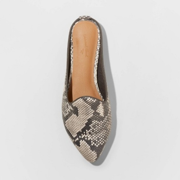 Universal Thread Faux Leather Snake Printed Mules - Picture 6 of 6
